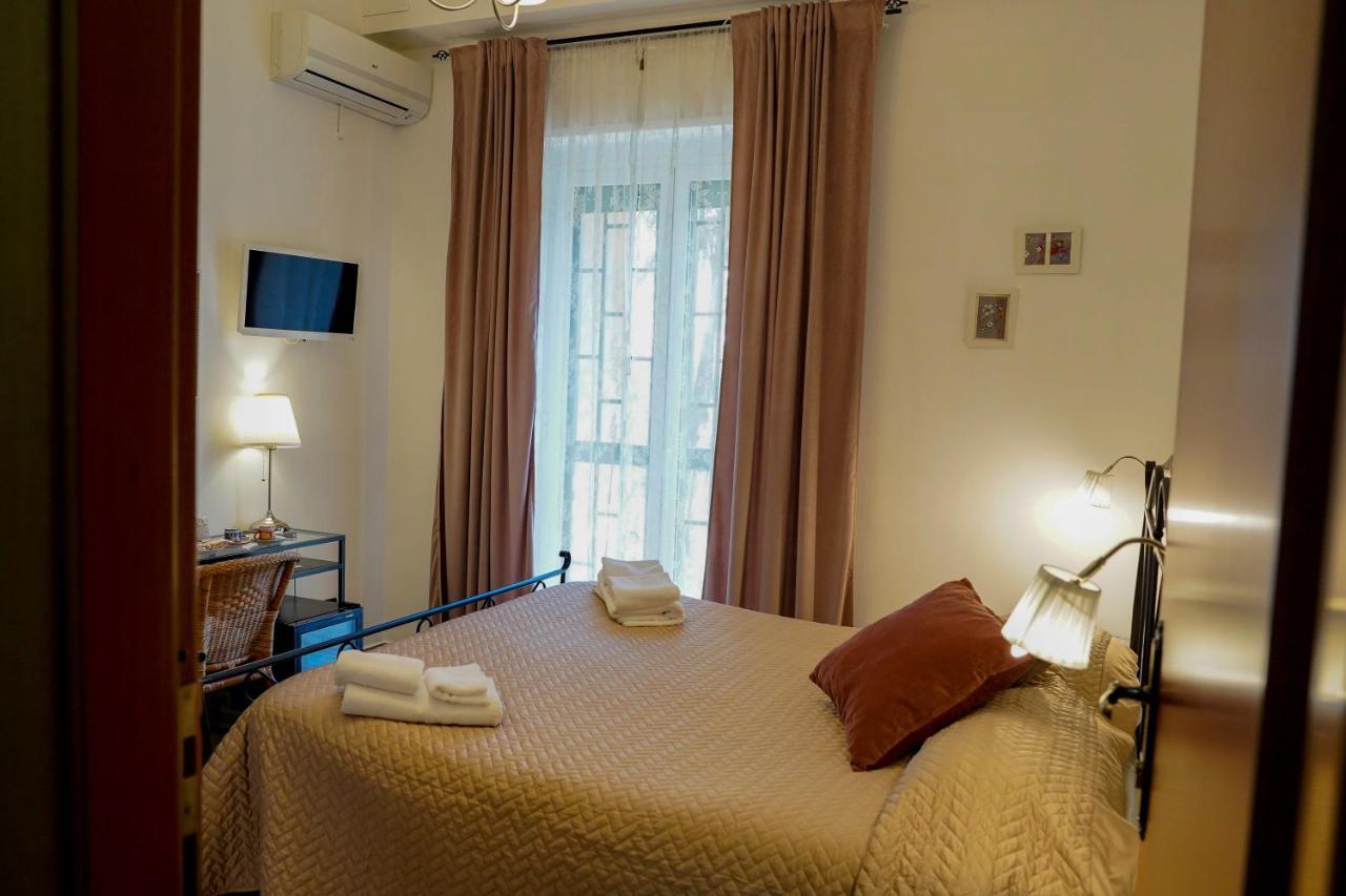 Anthea Bb Napoli Bed & Breakfast Exterior photo